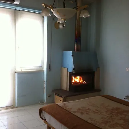 Domus Per Vacanze Romane - Rome